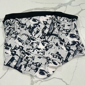 Princess Polly newspaper top